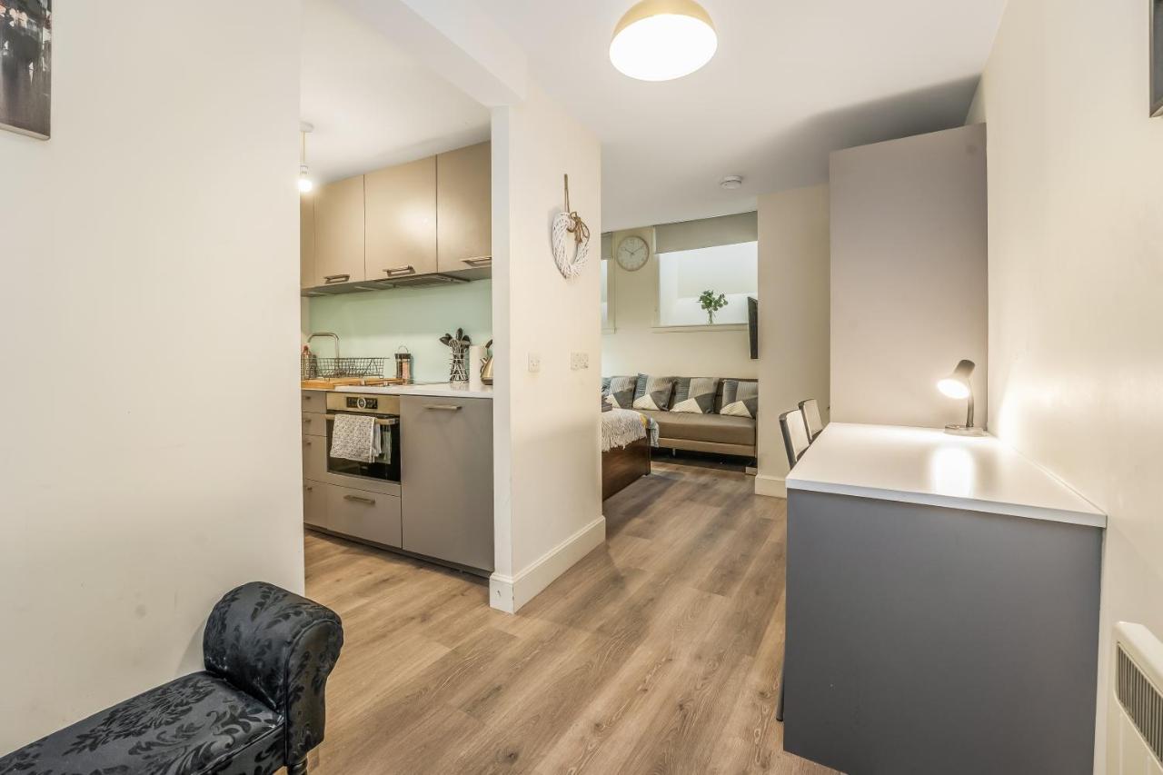 Relaxing & Cozy Studio Apartment - Oasis In The Heart Of Edinburgh - Sleeps Up To 3 Guests المظهر الخارجي الصورة